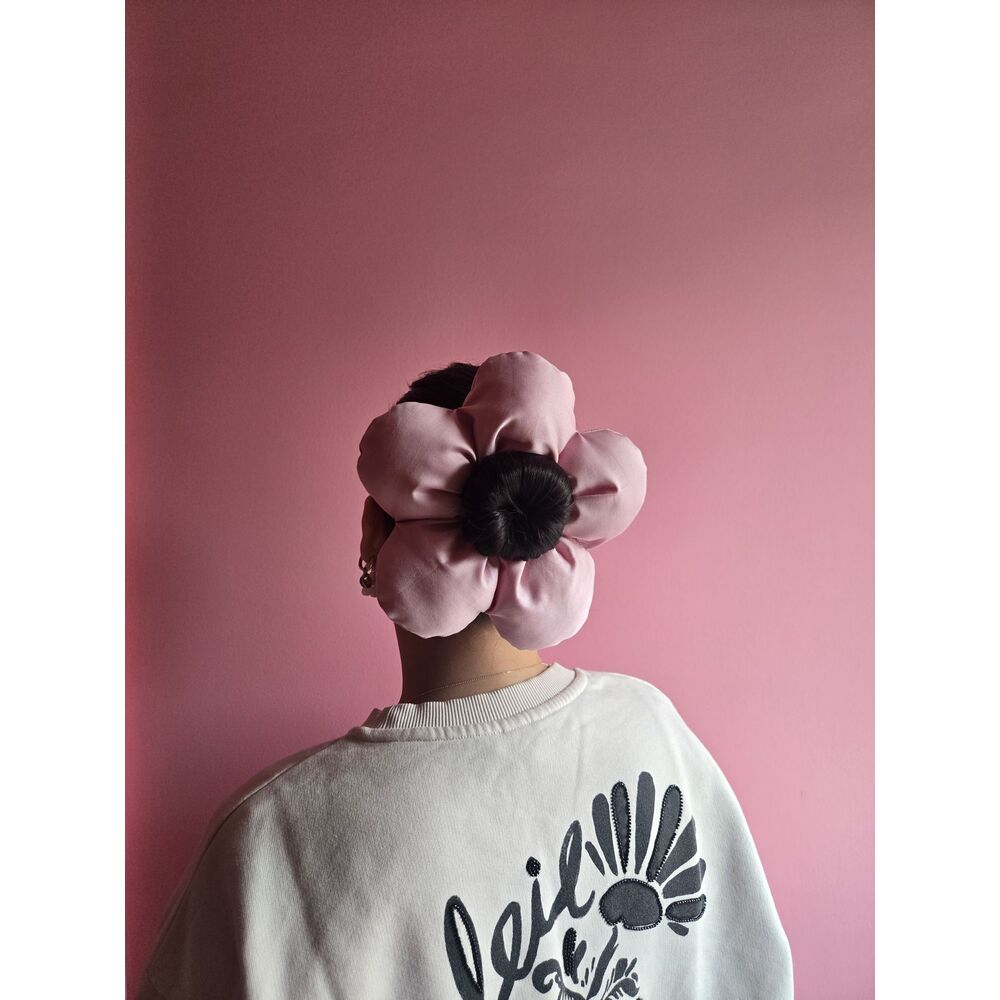 Giant Blooming Daisy (Babypink) — Koleksiyonlar - El Yapımı Aksesuar | Rosano Studio